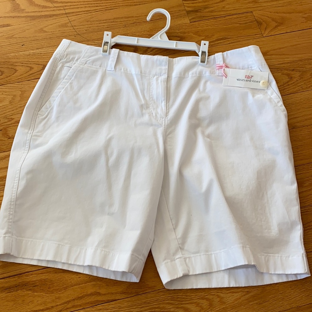 Vineyard Vines 9” everyday short new w/ tags